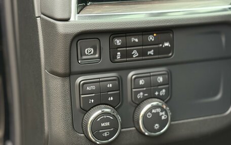 Chevrolet Tahoe IV, 2025 год, 11 700 000 рублей, 38 фотография