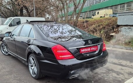 Mercedes-Benz S-Класс, 2011 год, 1 850 000 рублей, 14 фотография