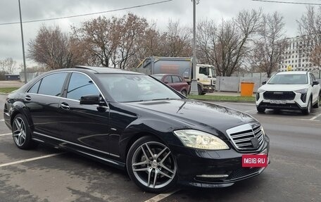 Mercedes-Benz S-Класс, 2011 год, 1 850 000 рублей, 17 фотография