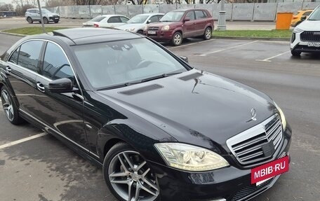 Mercedes-Benz S-Класс, 2011 год, 1 850 000 рублей, 18 фотография