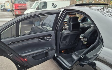 Mercedes-Benz S-Класс, 2011 год, 1 850 000 рублей, 24 фотография