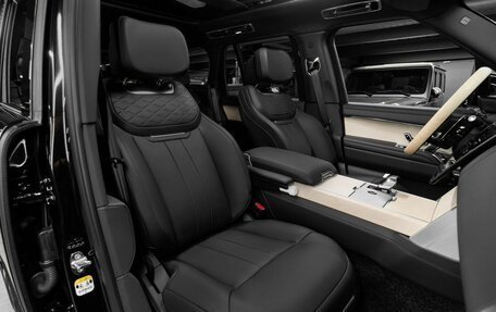 Land Rover Range Rover IV рестайлинг, 2024 год, 28 650 000 рублей, 20 фотография