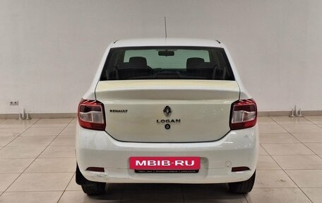 Renault Logan II, 2015 год, 555 000 рублей, 5 фотография