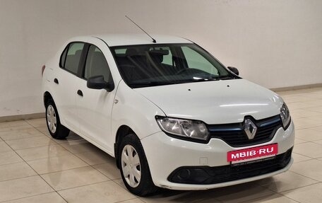 Renault Logan II, 2015 год, 555 000 рублей, 3 фотография