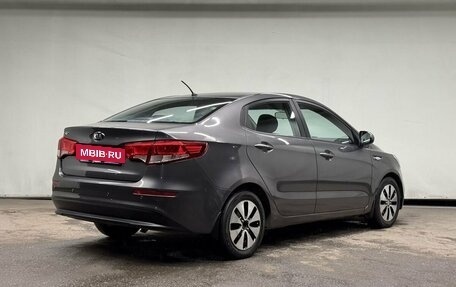 KIA Rio III рестайлинг, 2015 год, 950 000 рублей, 4 фотография