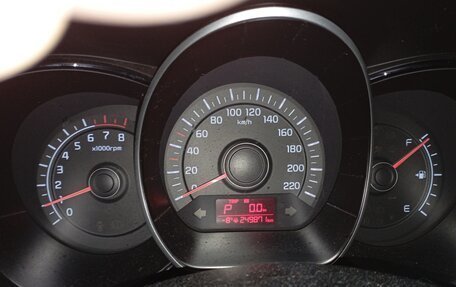 KIA Rio III рестайлинг, 2017 год, 800 000 рублей, 3 фотография