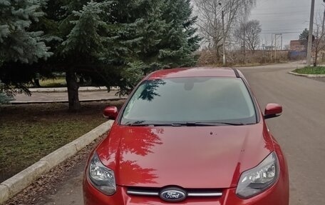 Ford Focus III, 2013 год, 695 000 рублей, 2 фотография