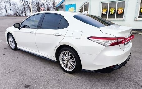 Toyota Camry, 2019 год, 3 980 000 рублей, 13 фотография