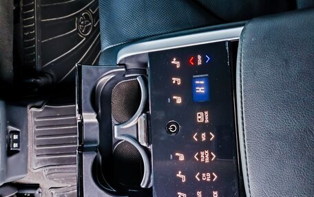 Toyota Camry, 2019 год, 3 980 000 рублей, 26 фотография