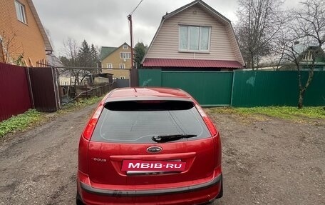 Ford Focus II рестайлинг, 2005 год, 450 000 рублей, 3 фотография