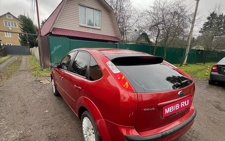 Ford Focus II рестайлинг, 2005 год, 450 000 рублей, 2 фотография