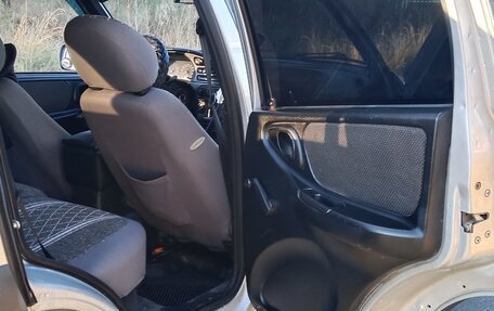 Chevrolet Niva I рестайлинг, 2010 год, 420 000 рублей, 19 фотография