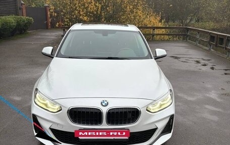 BMW 1 серия, 2020 год, 2 650 000 рублей, 3 фотография