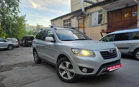 Hyundai Santa Fe III рестайлинг, 2011 год, 999 999 рублей, 2 фотография