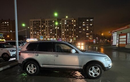 Volkswagen Touareg III, 2006 год, 950 000 рублей, 2 фотография