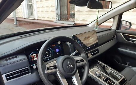 Mitsubishi Airtrek, 2022 год, 3 850 000 рублей, 7 фотография