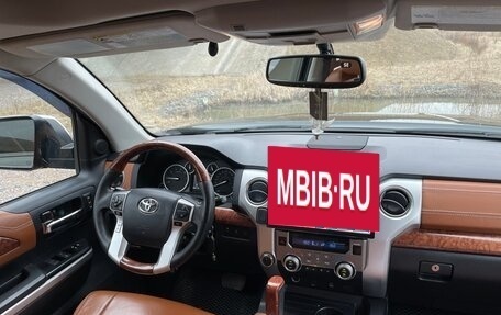 Toyota Tundra II, 2014 год, 4 980 000 рублей, 6 фотография