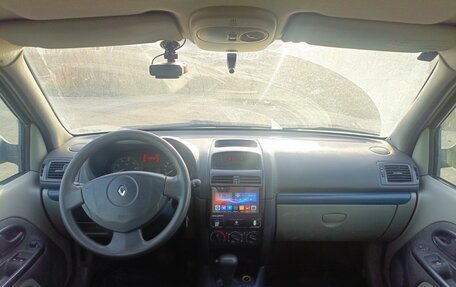 Renault Clio III, 2004 год, 350 000 рублей, 9 фотография