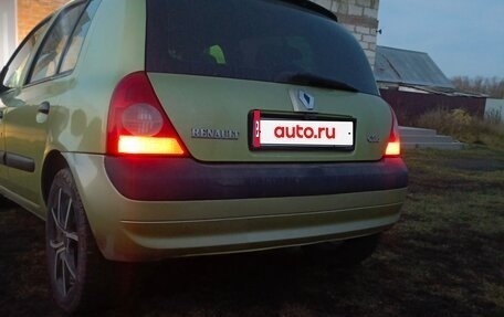 Renault Clio III, 2004 год, 350 000 рублей, 8 фотография