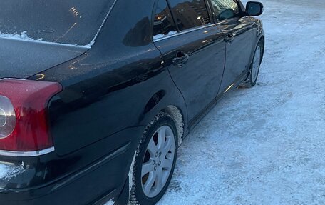 Toyota Avensis III рестайлинг, 2007 год, 750 000 рублей, 3 фотография