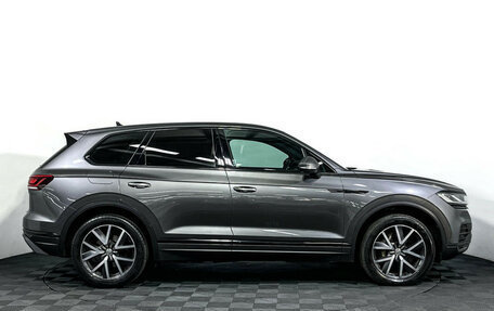 Volkswagen Touareg III, 2019 год, 4 645 000 рублей, 4 фотография
