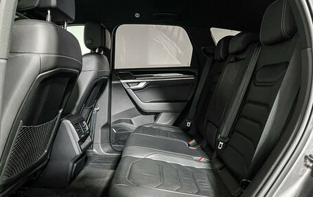 Volkswagen Touareg III, 2019 год, 4 645 000 рублей, 10 фотография