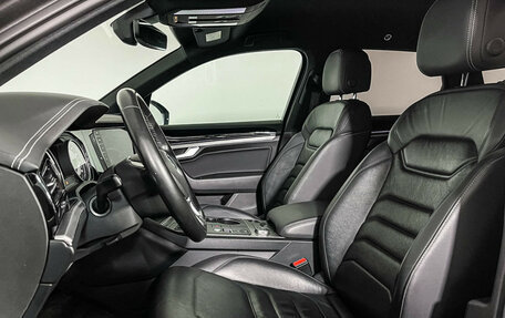 Volkswagen Touareg III, 2019 год, 4 645 000 рублей, 14 фотография