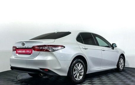 Toyota Camry, 2021 год, 2 970 000 рублей, 5 фотография