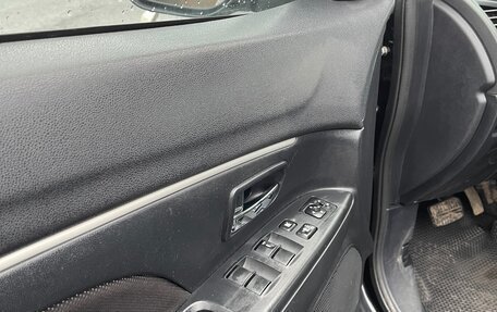 Mitsubishi ASX I рестайлинг, 2010 год, 670 000 рублей, 2 фотография