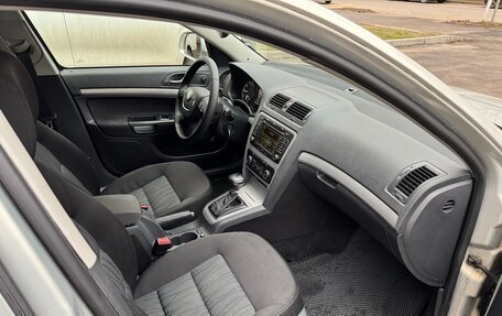 Skoda Octavia, 2012 год, 1 470 000 рублей, 14 фотография