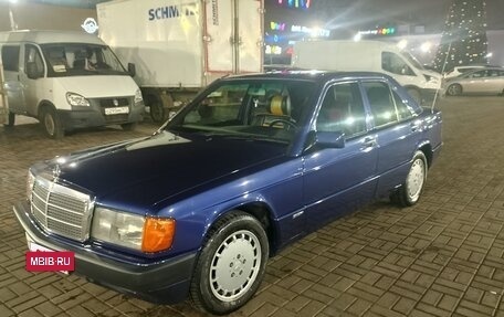 Mercedes-Benz 190 (W201), 1992 год, 1 650 000 рублей, 9 фотография