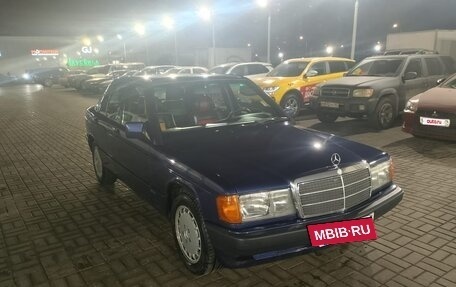Mercedes-Benz 190 (W201), 1992 год, 1 650 000 рублей, 10 фотография