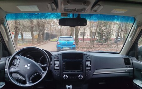 Mitsubishi Pajero IV, 2013 год, 2 050 000 рублей, 5 фотография