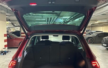 Volkswagen Tiguan II, 2020 год, 2 900 000 рублей, 12 фотография