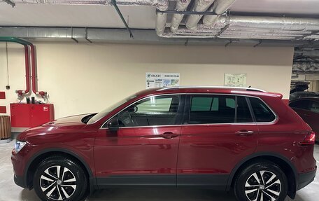 Volkswagen Tiguan II, 2020 год, 2 900 000 рублей, 3 фотография