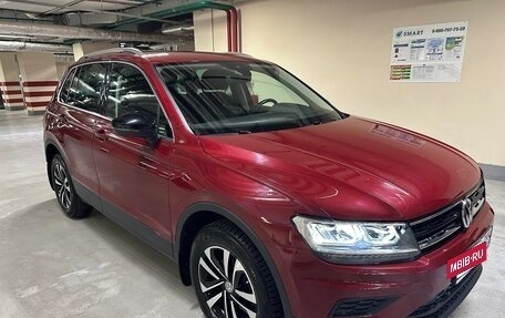 Volkswagen Tiguan II, 2020 год, 2 900 000 рублей, 10 фотография