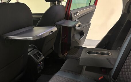 Volkswagen Tiguan II, 2020 год, 2 900 000 рублей, 20 фотография