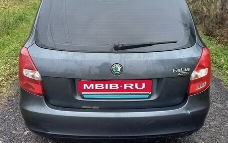 Skoda Fabia II, 2009 год, 390 000 рублей, 2 фотография