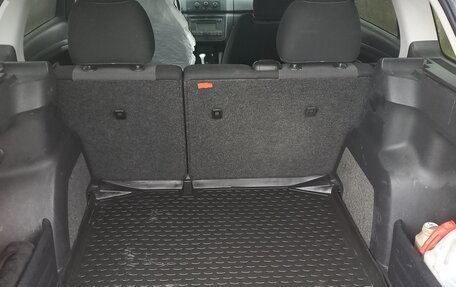 Skoda Fabia II, 2009 год, 390 000 рублей, 14 фотография