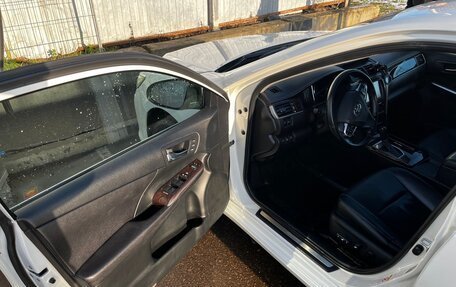 Toyota Camry, 2016 год, 3 100 000 рублей, 11 фотография