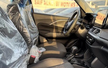 Suzuki Swift, 2025 год, 1 380 000 рублей, 13 фотография