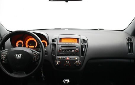 KIA cee'd I рестайлинг, 2007 год, 380 000 рублей, 5 фотография