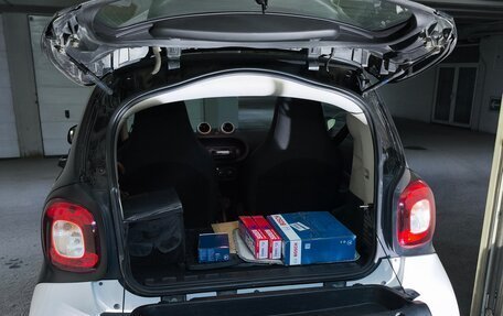 Smart Fortwo III, 2017 год, 800 000 рублей, 10 фотография