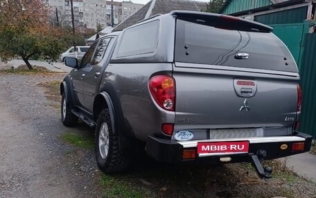 Mitsubishi L200 IV рестайлинг, 2014 год, 2 090 000 рублей, 1 фотография