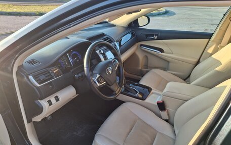 Toyota Camry, 2017 год, 2 720 000 рублей, 4 фотография