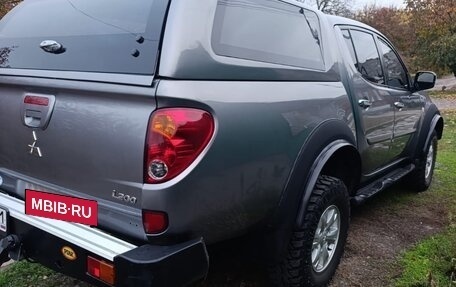 Mitsubishi L200 IV рестайлинг, 2014 год, 2 090 000 рублей, 14 фотография