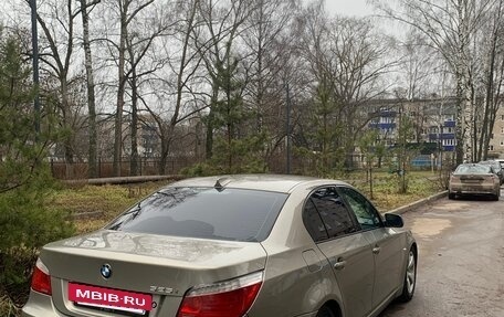 BMW 5 серия, 2008 год, 910 000 рублей, 2 фотография