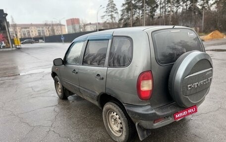 Chevrolet Niva I рестайлинг, 2005 год, 215 000 рублей, 7 фотография