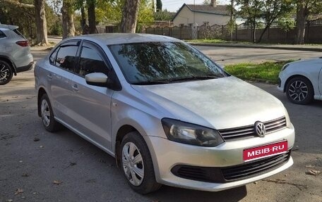 Volkswagen Polo VI (EU Market), 2012 год, 600 000 рублей, 1 фотография