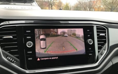 Volkswagen T-Roc I, 2018 год, 3 299 000 рублей, 11 фотография